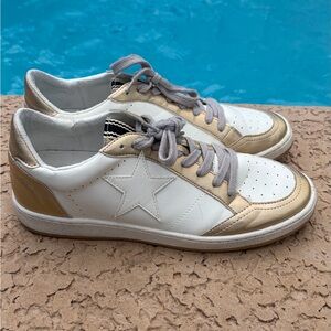 ShuShop Paz Golden Sneaker size 11W